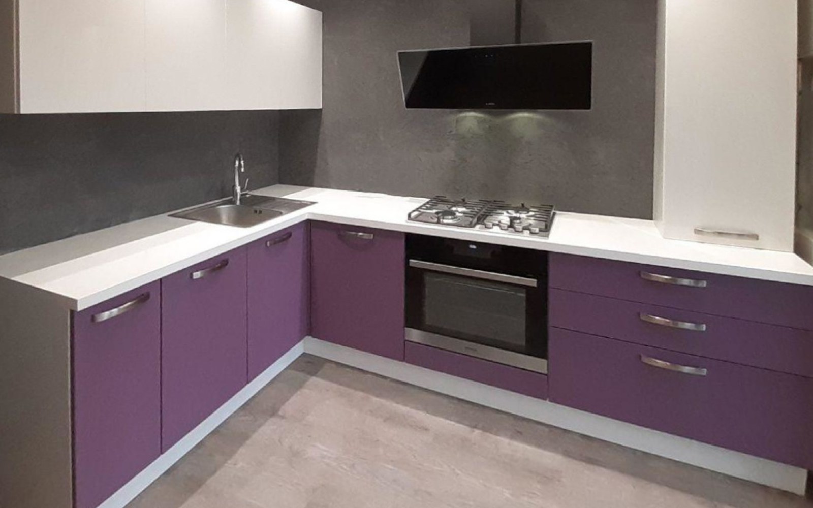 Фиолетовые кухни: фото в интерьере, дизайн-проекты, цвета